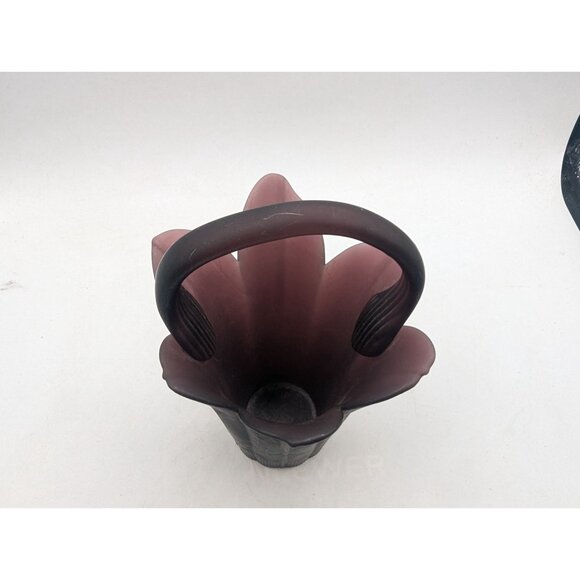 MIKASA JAPAN FROSTED DEEP PLUM PURPLE PETAL VASE w Handle - Picture 12 of 13